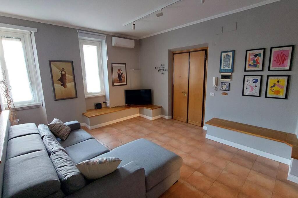 Domus Giulia & Andrea Apartment Rome Luaran gambar